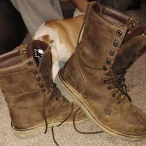 Justin size 8 workboots
